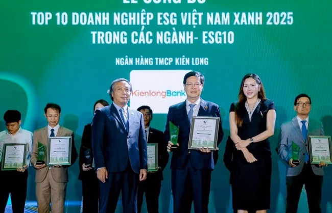 Kinh tế khởi sắc: Tín dụng tăng 9,9% và vốn lưu động mạnh mẽ trong 2025 KienlongBank: Định hình tương lai bền vững với Top 10 ESG Việt Nam Xanh 2025