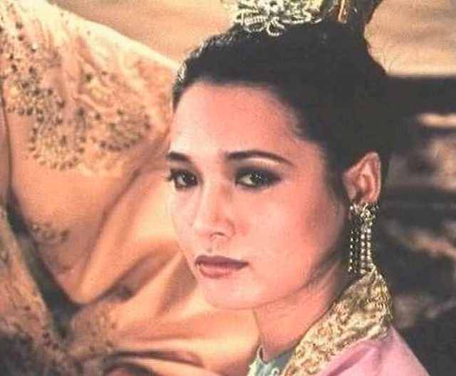 NSƯT Lê Vân trong phim Đêm hội Long Trì. Ảnh trong phim.