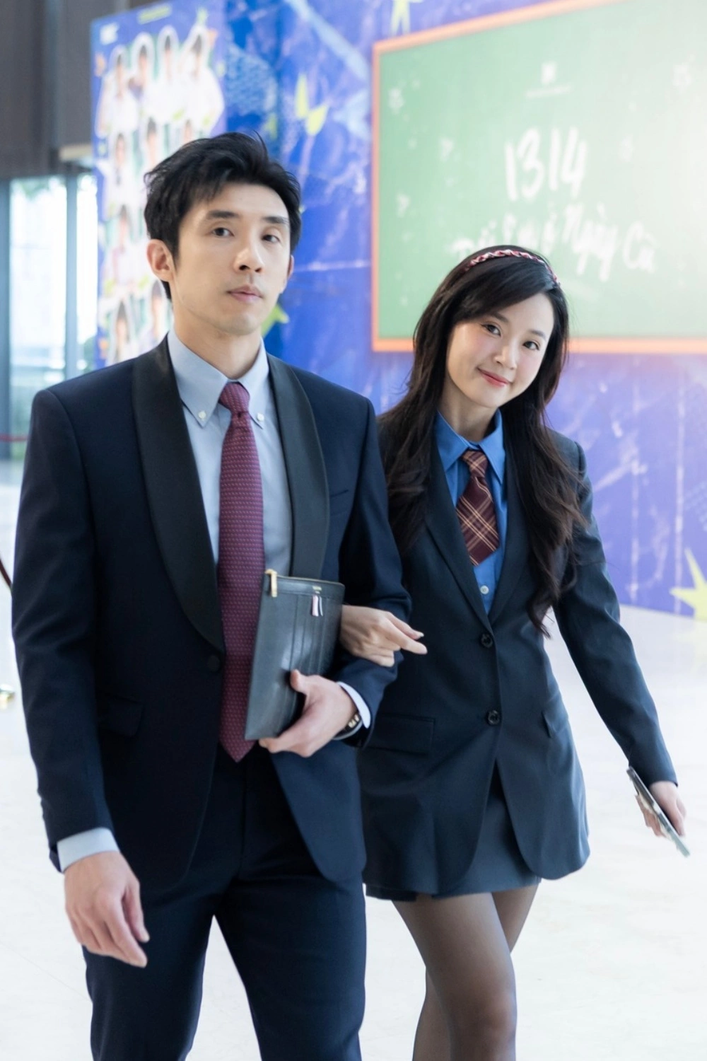 Midu và chồng doanh nhân hạnh phúc sau một năm cưới