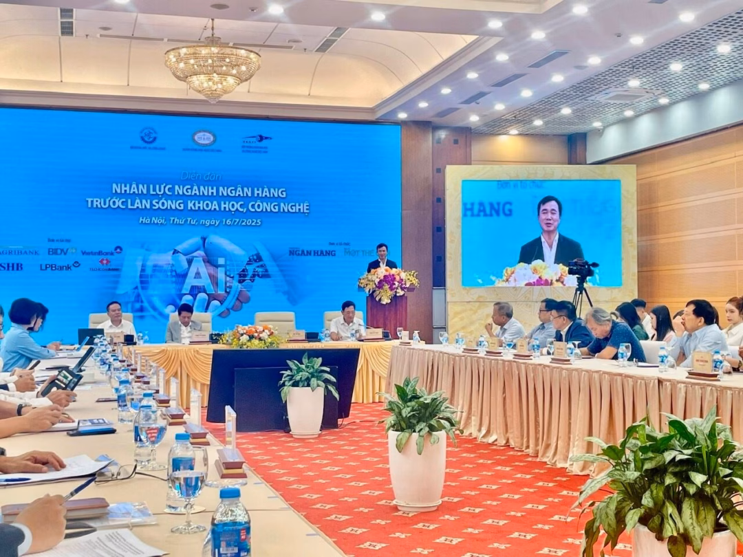 Ngân hàng khát nhân lực số, cần hợp tác với công nghệ và đào tạo chuyên sâu InnoEx 2025: Diễn đàn đổi mới sáng tạo quy mô lớn trở lại