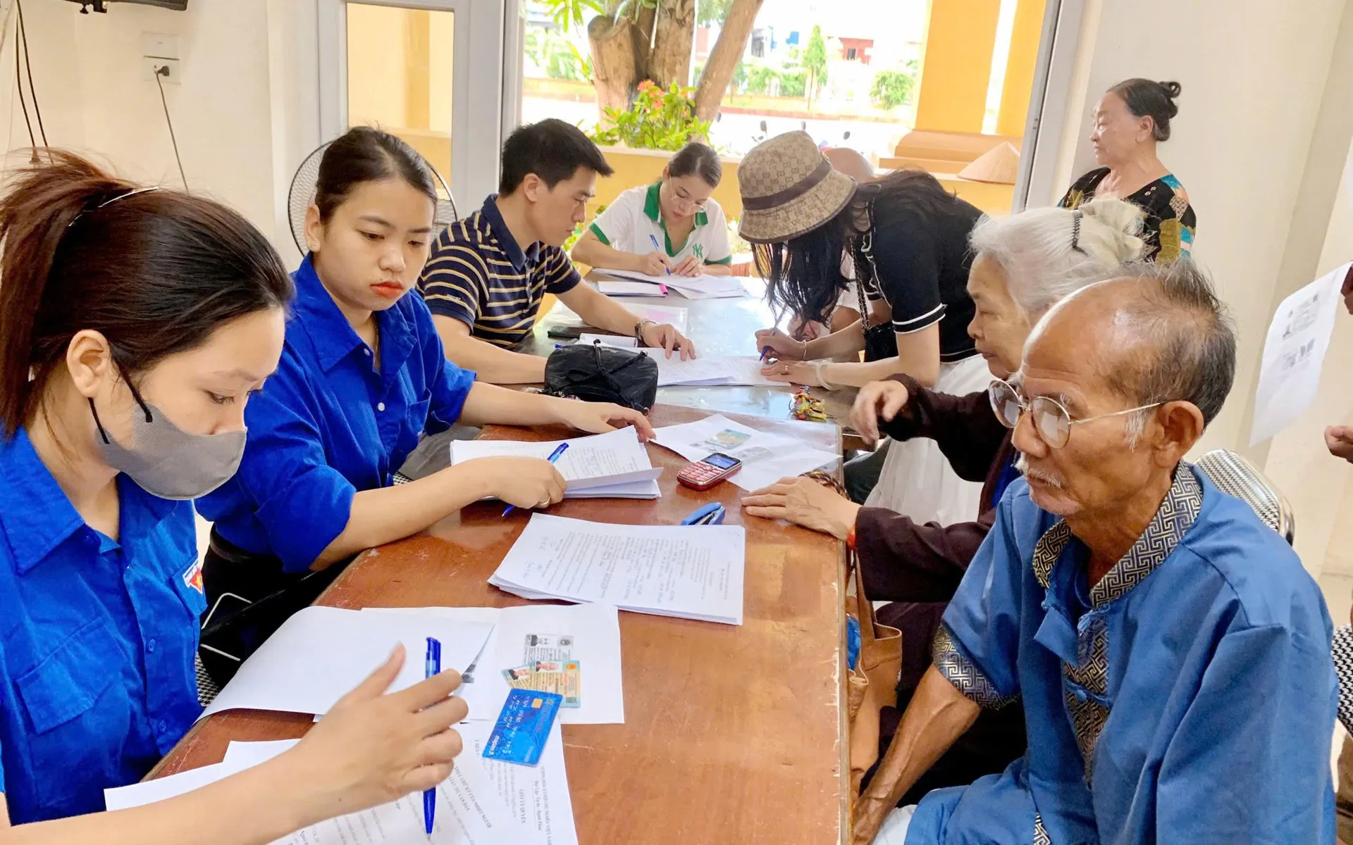 Người cao tuổi tại Hà Nội được nhận trợ cấp hưu trí 500.000 đồng/tháng Hình ảnh 2