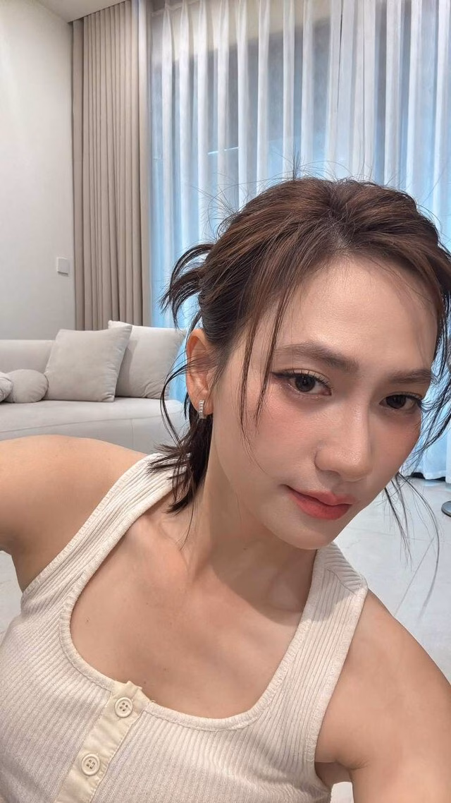 Phương Anh Đào lên hot search, visual có gì mà dân tình kẻ khen người chê và vội so sánh với mỹ nhân nam Vbiz?