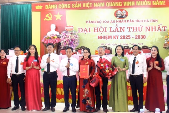 TAND tỉnh Hà Tĩnh: Chuyển đổi số để hiện đại hóa hoạt động tư pháp Đại hội Đảng bộ TAND tỉnh Hà Tĩnh lần thứ nhất, nhiệm kỳ 2025-2030