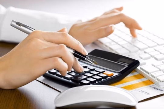 Thiếu nhân lực chất lượng, ngành logistics cần hợp tác với giáo dục Đề xuất lộ trình chuyển đổi từ chế độ thuế khoán sang tự kê khai