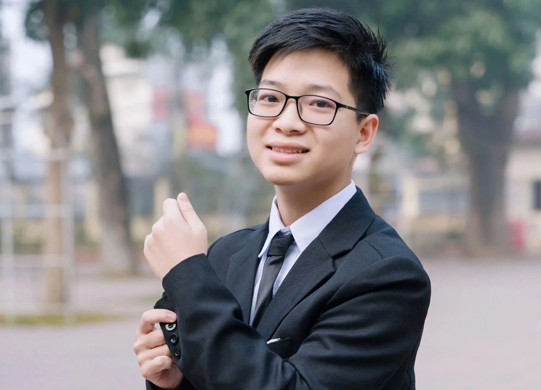 Thủ khoa toàn quốc THPT 2025 ‘đổ’ đại học nào? Thủ khoa 'kép' A00 không bất ngờ khi đạt 3 điểm tuyệt đối
