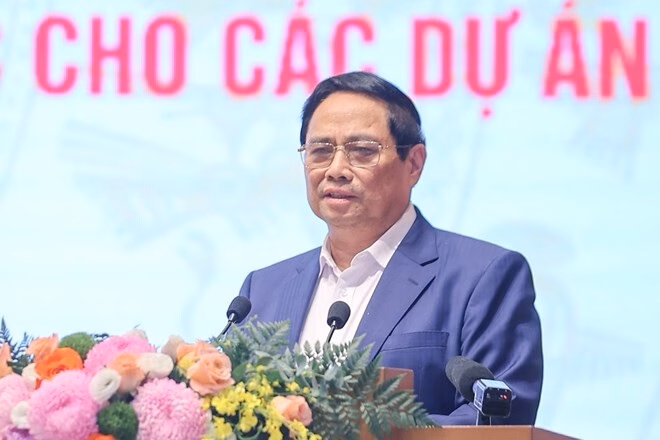 Thủ tướng Chính phủ đề nghị Ủy ban Kiểm tra Trung ương tiếp tục thực hiện vai trò giám sát gỡ khó cho các dự án. Ảnh: Nhật Bắc