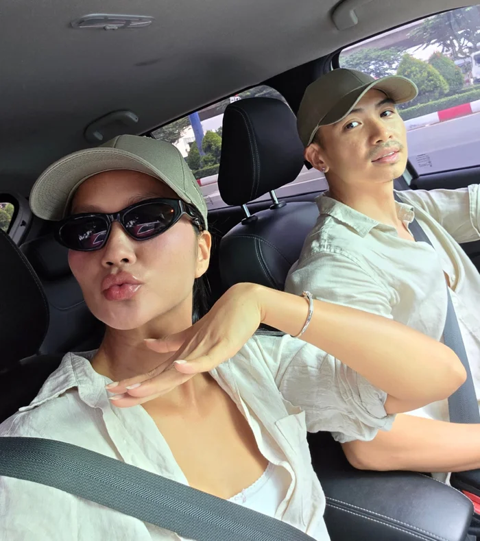 Tuấn Khôi bất ngờ gây xúc động với câu nói 8 chữ dành cho H’Hen Niê đang mang bầu Sự quan tâm chu đáo từ chồng giúp H'Hen Niê luôn lạc quan, tràn đầy năng lượng giữa thai kỳ. (Ảnh FBNV)