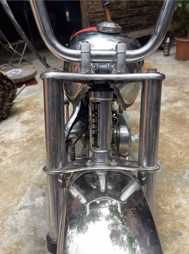 Xe máy Honda Z50 Giáng Sinh đặc biệt năm 198 Xe máy Honda Z50 1986 bản đặc biệt giá hơn 100 triệu tại Hà Nội - 4