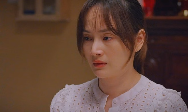 Huyền Lizzie trong phim “Chúng ta của 8 năm sau“. Ảnh: VFC