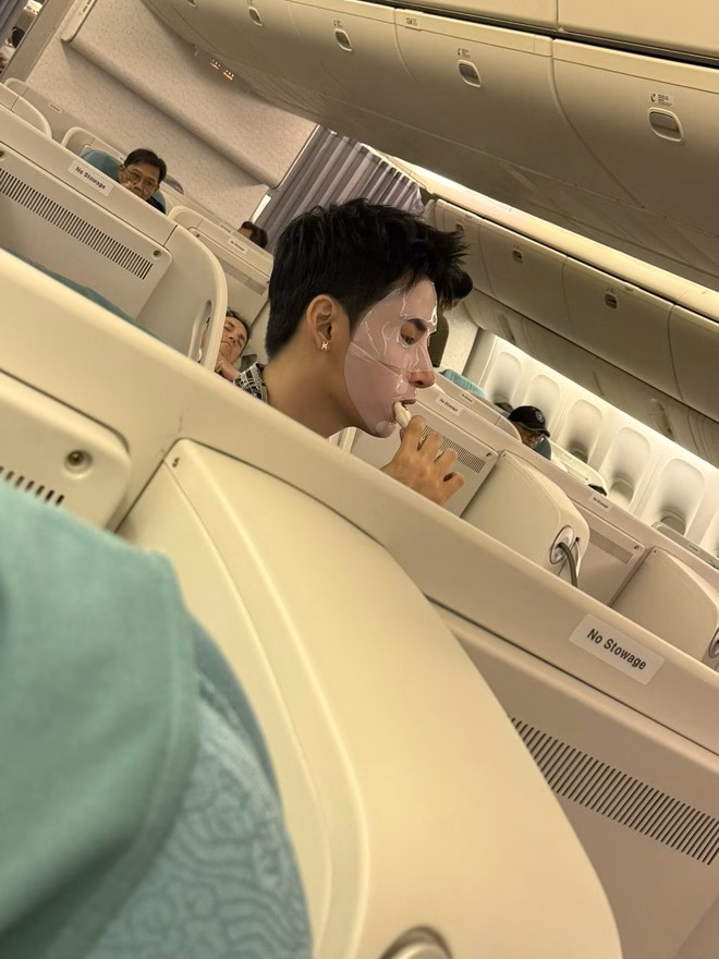 Anh Trai Say Hi: Đồng đội lộ diện mặt mộc trên chuyến bay đến Las Vegas, ai là người được điểm 10? Mặt mộc của loạt Anh Trai Say Hi được hé lộ, trùm cuối làm chuyện không ngờ- Ảnh 7.
