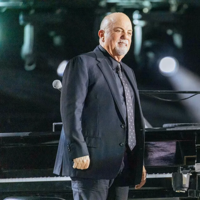 Billy Joel phủ nhận từng bị cáo buộc lái xe khi say rượu