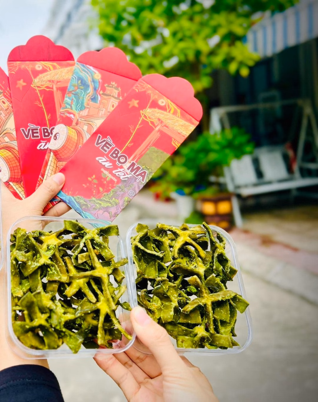 Trà xương rồng, mứt xương rồng là những món ăn mới tại Quảng Bình cũ. Ảnh: Quán Cát Quảng Bình