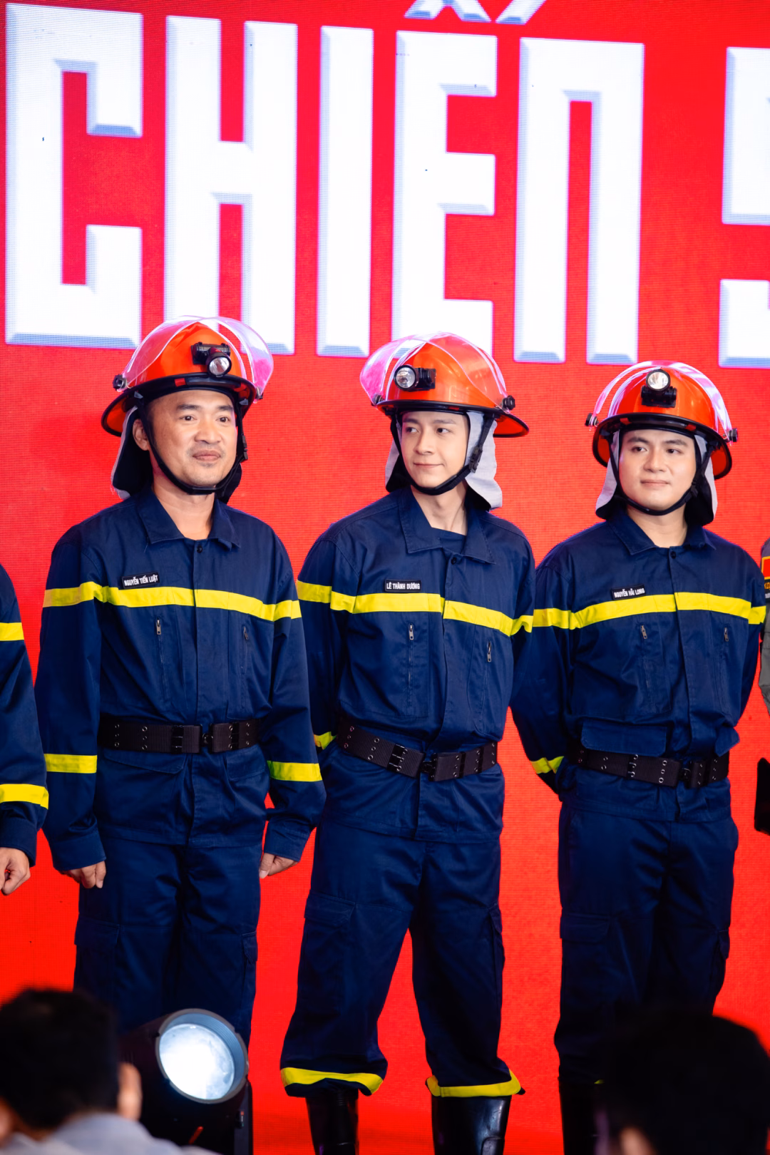 Chiến Sĩ Quả Cảm: Chương trình truyền hình thực tế với dàn sao khủng Tiến Luật cho biết cũng xém xỉu vài lần vì những nhiệm vụ vượt qua giới hạn của bản thân