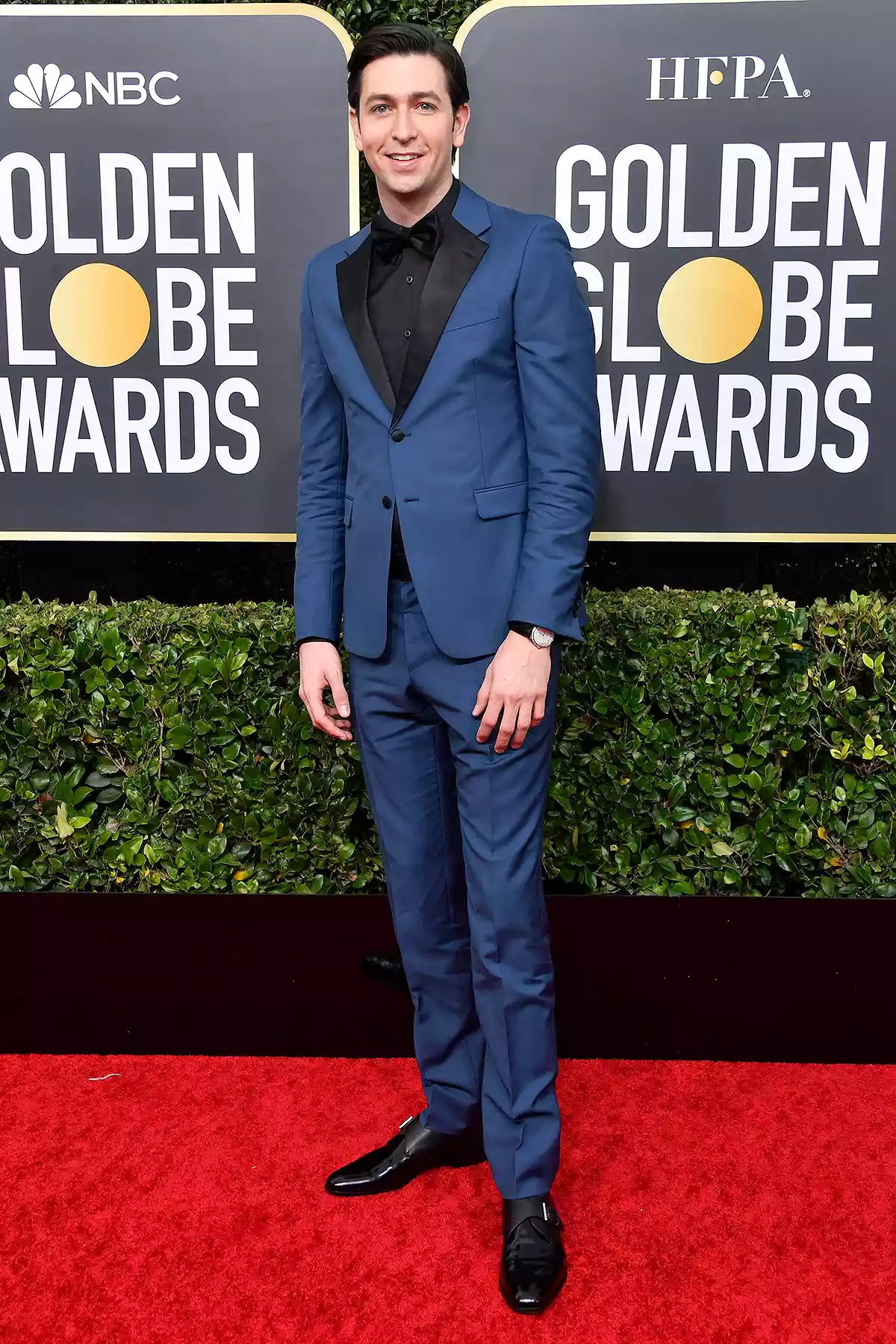 Chiều cao của Ariana Grande, Jonathan Bailey và Kim Kardashian Nicholas Braun attends the 77th Annual Golden Globe Awards