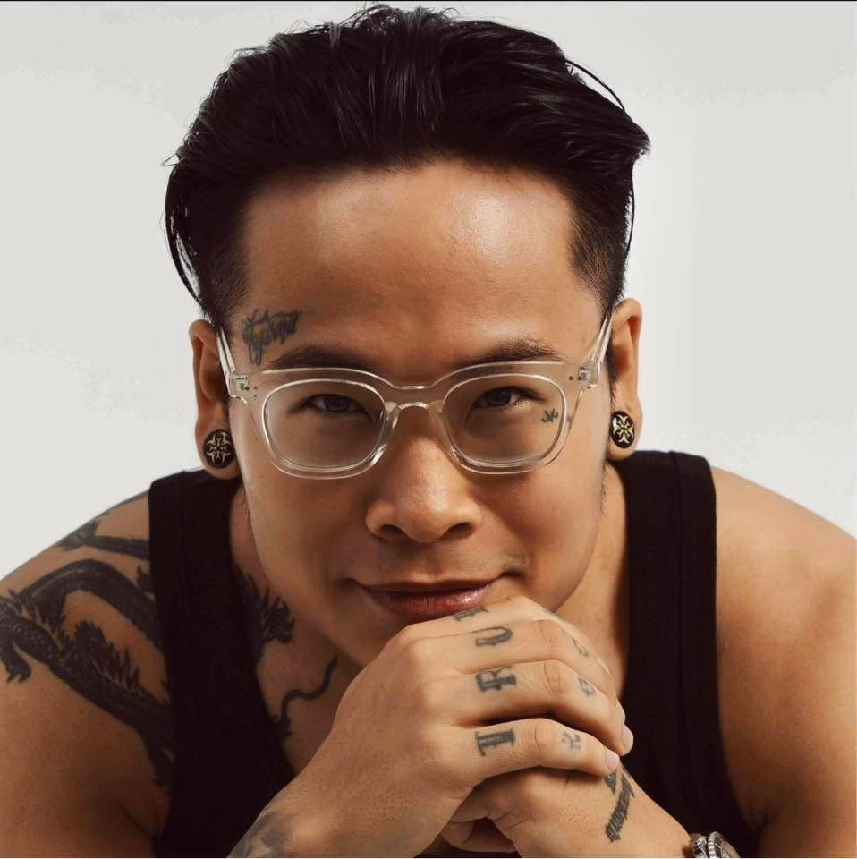 Chuyên gia sửa hình xăm Lê Sang: Tái sinh vẻ đẹp, truyền cảm hứng tự tin Lê Sang được mọi người biết đến với nghệ danh: Chuyên gia sửa hình xăm