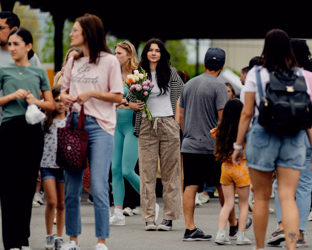 Cô gái 23 tuổi thổi bùng phong trào bảo thủ trên YouTube và trở thành chuyên gia Fox News