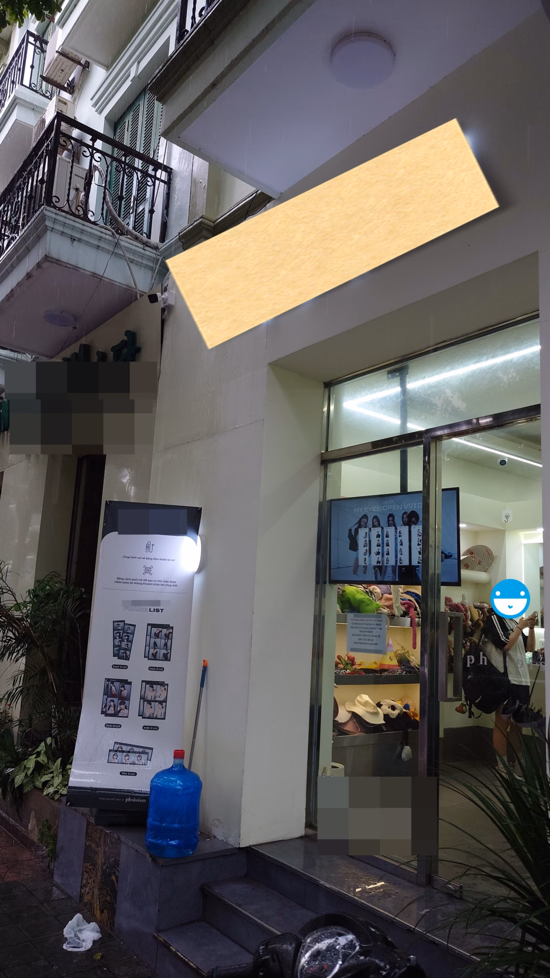 Tiệm photobooth có chi nhánh ở Mỹ Đình (Hà Nội) - nơi tập trung nhiều người Hàn Quốc sinh sống