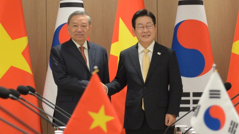 Cường Đôla bất ngờ gửi lời ngọt ngào cho Đàm Thu Trang trong ngày kỷ niệm 6 năm ngày cưới Toàn cảnh chuyến thăm cấp Nhà nước tới Hàn Quốc của Tổng Bí thư Tô Lâm