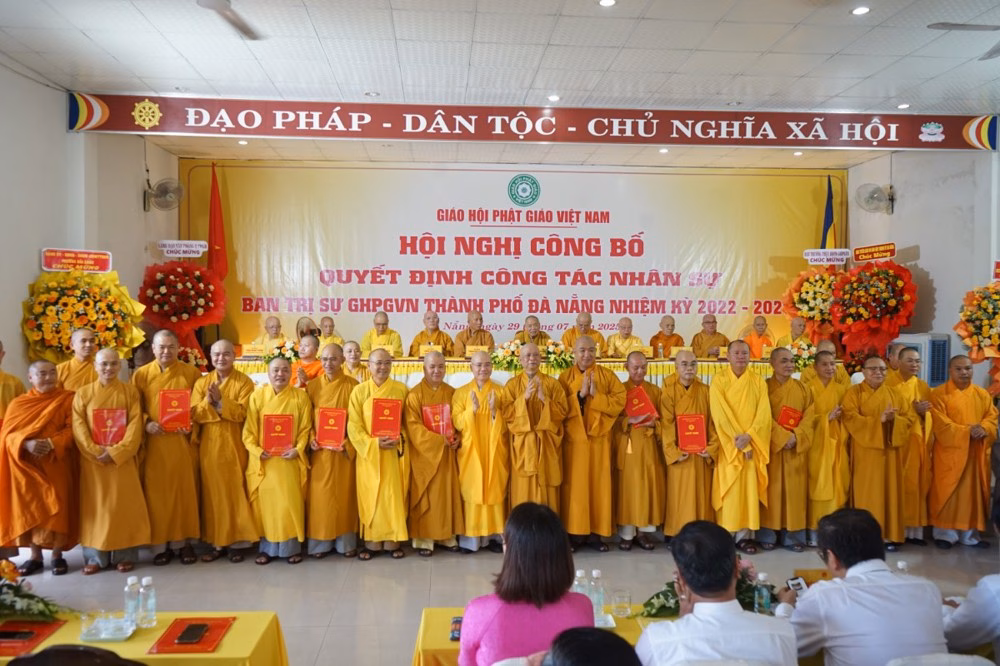 Đà Nẵng công bố quyết định nhân sự Ban Trị sự GHPGVN thành phố nhiệm kỳ 2022-2027