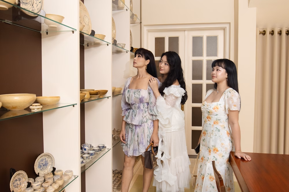 Dàn sao Việt trầm trồ trước bộ sưu tập của Chi Bảo - Ảnh 7.