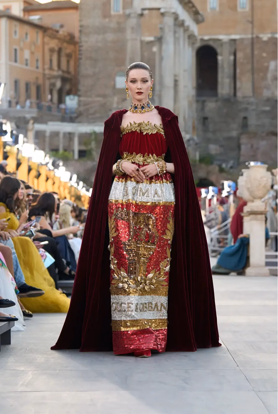 Thời trang Ý tỏa sáng ở thành Rome - Ảnh 1