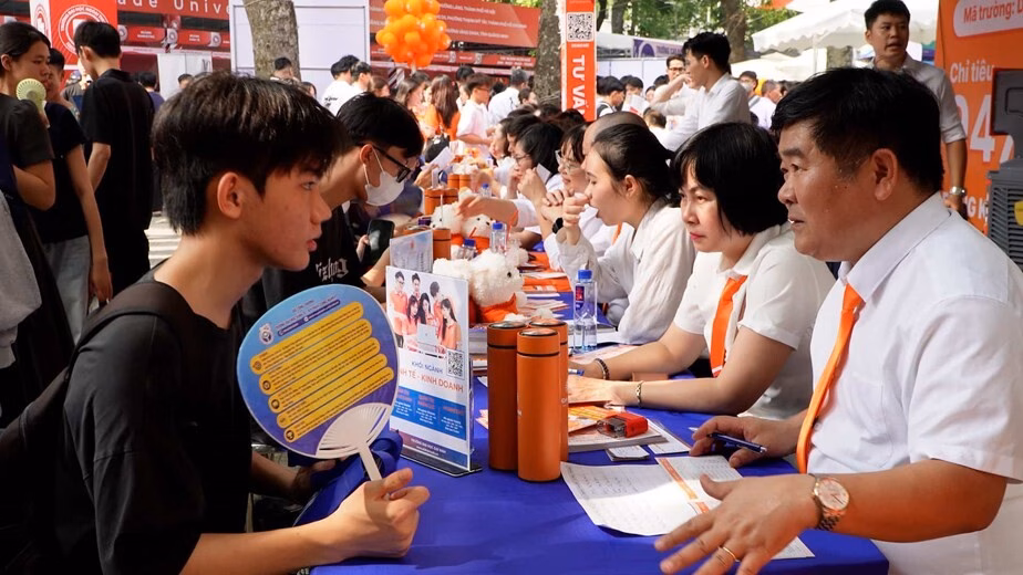 Dự báo điểm chuẩn đại học năm 2025 của trường Đại học Đại Nam