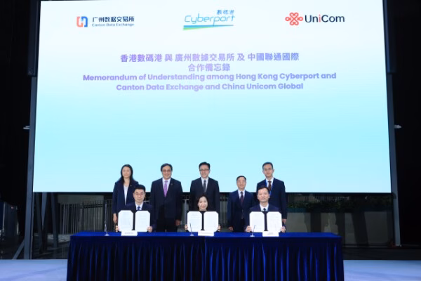 “Diễn đàn AI x Data” củng cố vị thế của Hồng Kông là trung tâm toàn cầu về đổi mới và dữ liệu