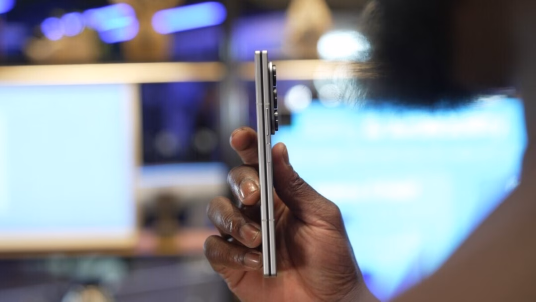 Galaxy Z Fold8 sẽ sử dụng công nghệ màn hình mới