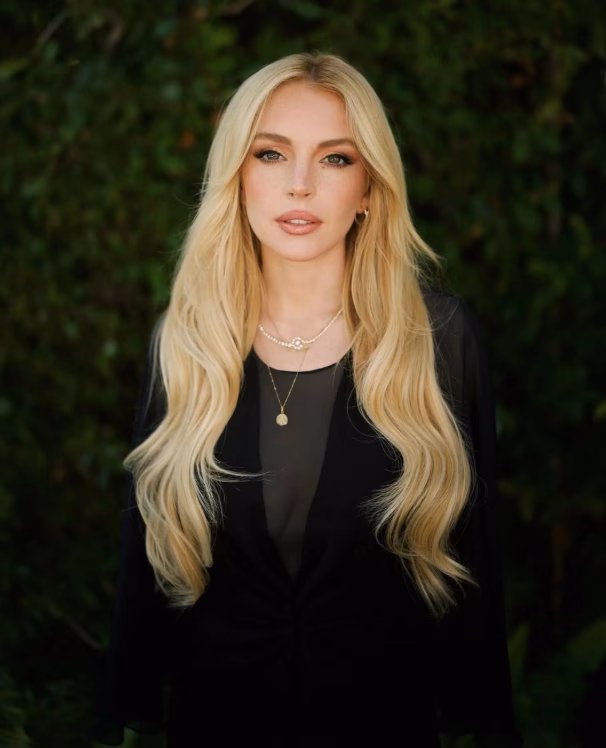 Lindsay Lohan: Bí Quyết Trẻ Trung Ở Tuổi 36 Màn "trẻ lại 10 năm" của Lindsay Lohan: Điều kỳ diệu sau làn da hết sạch dấu hiệu lão hóa tuổi 39- Ảnh 17.