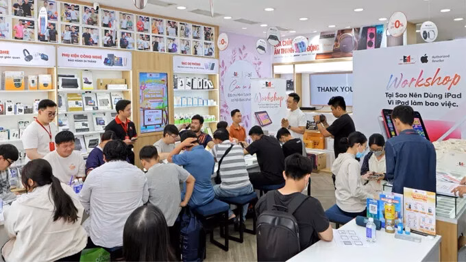 Minh Tuấn Mobile tung chương trình “Trả góp 3 không” và “Thu cũ đổi mới” cho khách hàng Apple