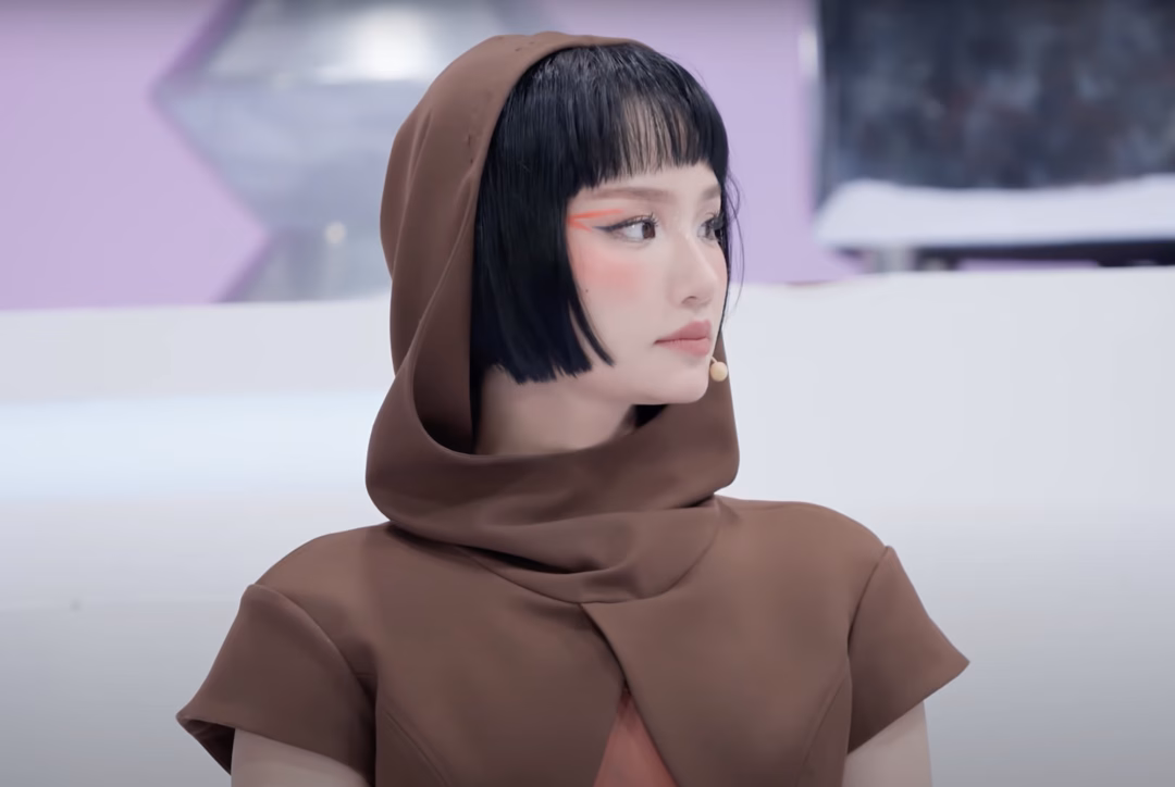 Miu Lê giành chiến thắng đầu tiên với vai trò đội trưởng trong Em Xinh Say Hi Miu Lê lộ rõ sự áp lực khi tiếp tục làm đội trưởng ở Livetsage 3