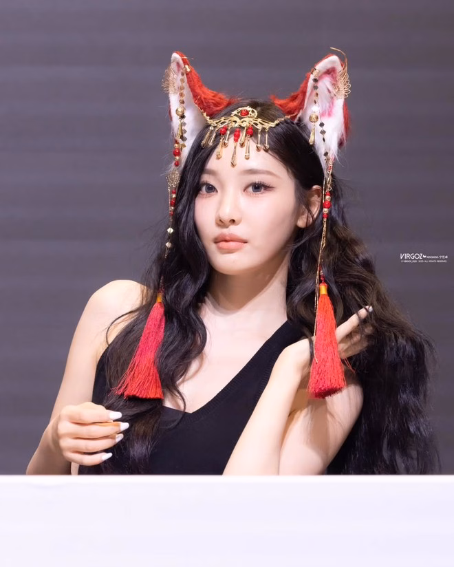 Nhan sắc không góc chết của Ningning.