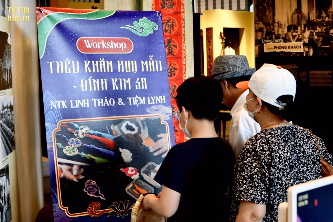 NTK Linh Thảo – Giữ lửa văn hóa tín ngưỡng qua thời trang đương đại NTK Linh Thảo – Người giữ lửa văn hóa tín ngưỡng qua ngôn ngữ thiết kế đương đại - 5