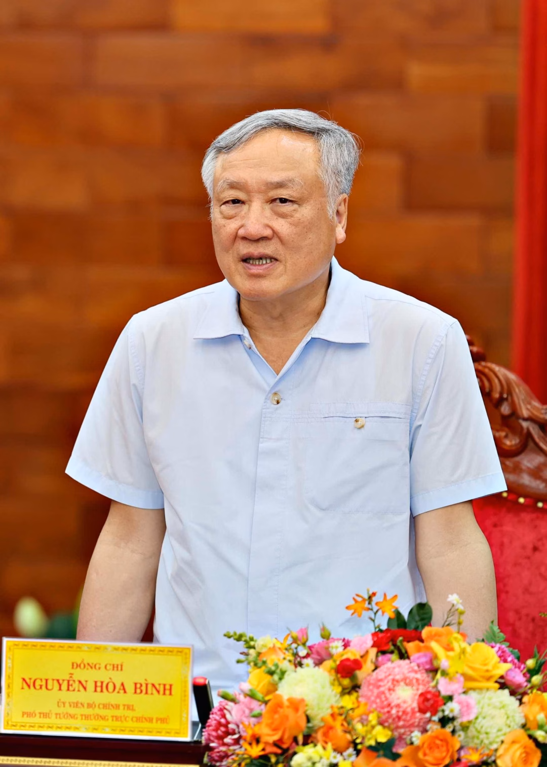 Phó Thủ tướng Thường trực Chính phủ Nguyễn Hòa Bình biểu dương nỗ lực của tỉnh Lâm Đồng đã đạt được trong công tác vận hành chính quyền địa phương 2 cấp