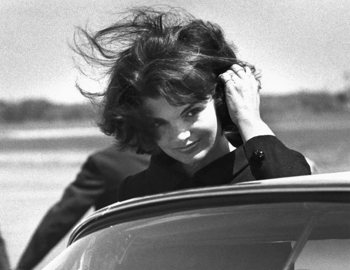 Phong cách vượt thời gian của Jackie Kennedy hé lộ những bức ảnh hiếm hoi của cựu đệ nhất phu nhân jackie kennedy hình ảnh 13