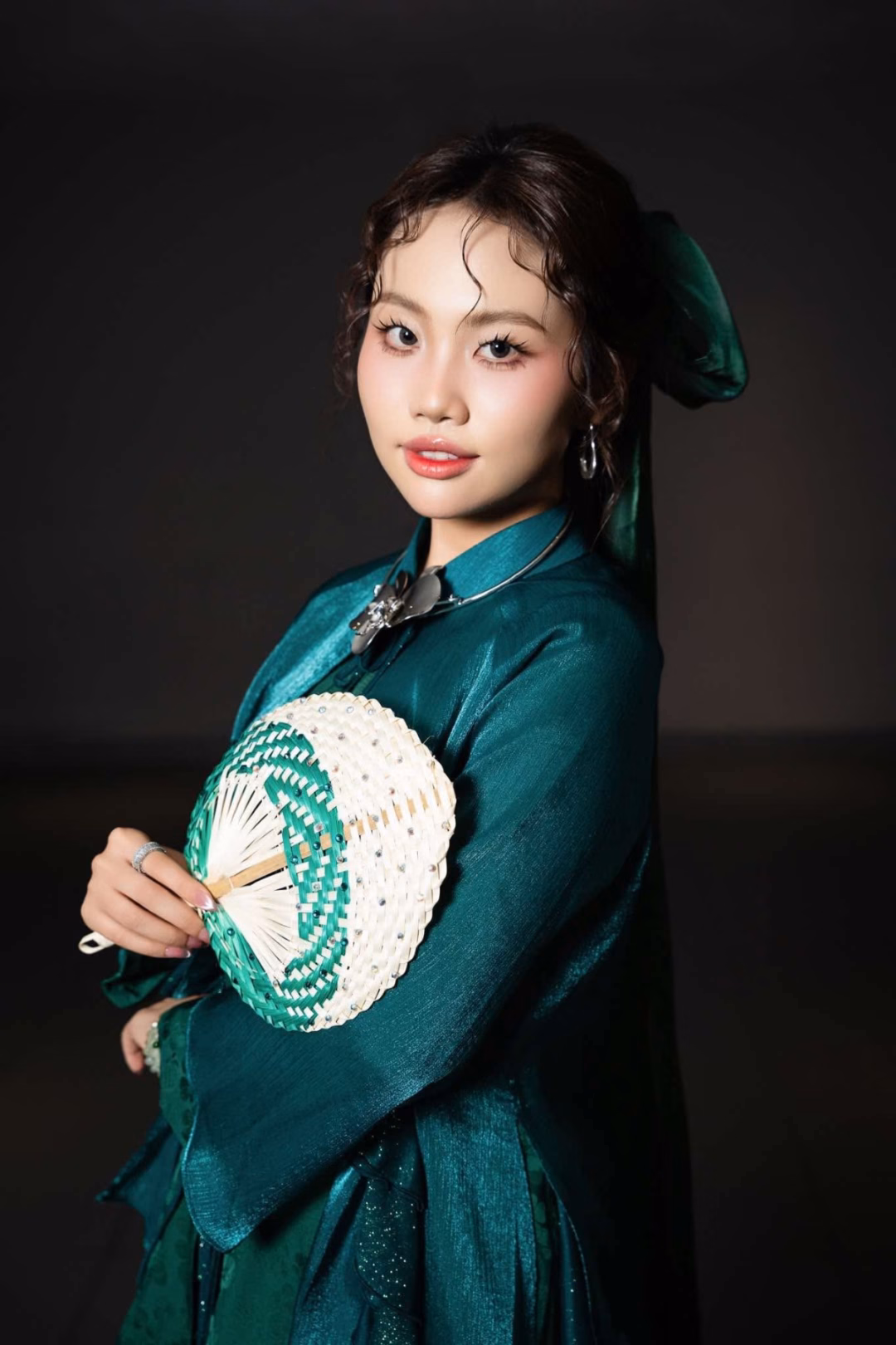 Phương Mỹ Chi: Hành trình từ ‘cô bé dân ca’ đến nữ ca sĩ tự tin và phong cách