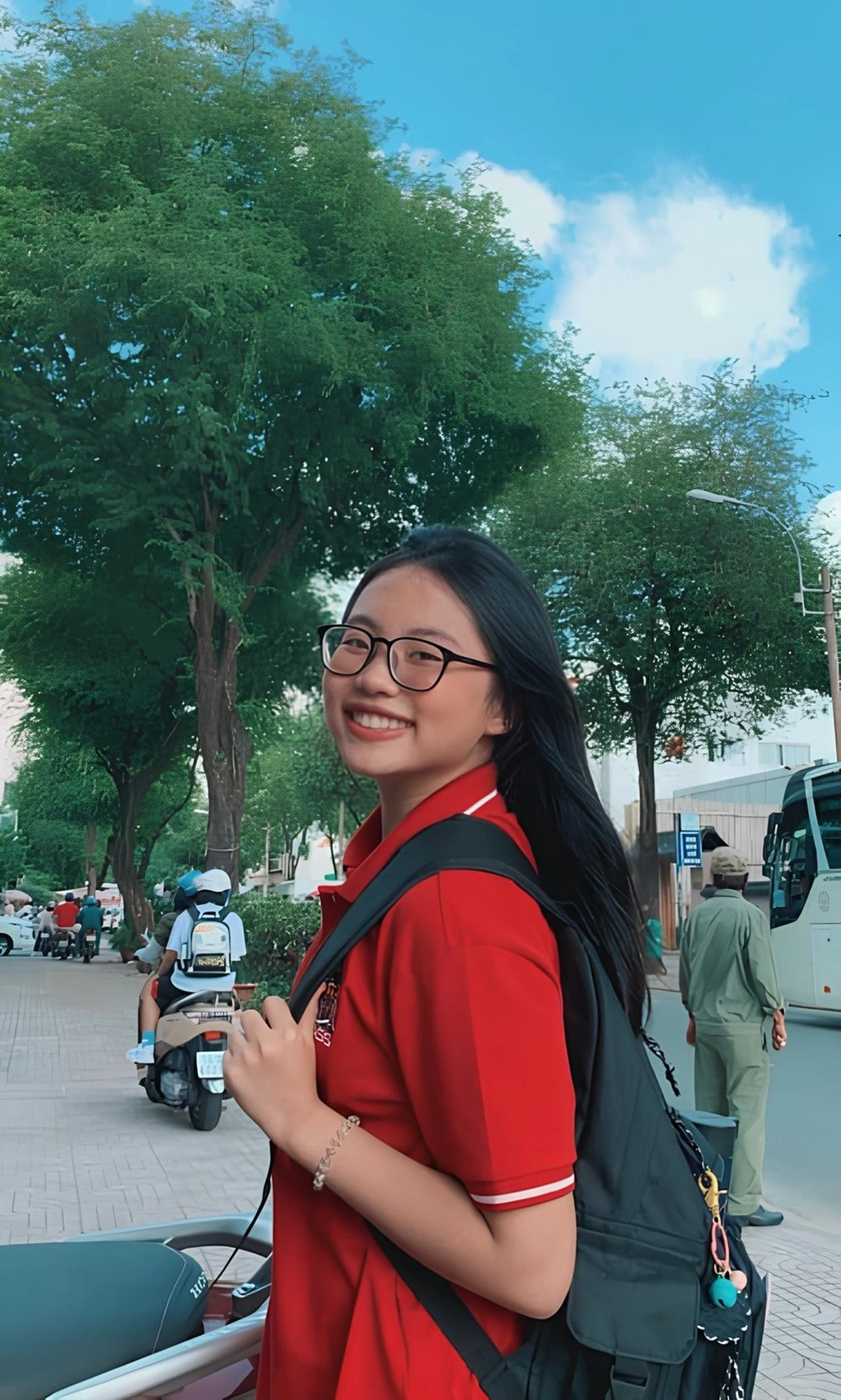 Phương Mỹ Chi: Hành trình từ ‘cô bé dân ca’ đến nữ ca sĩ tự tin và phong cách