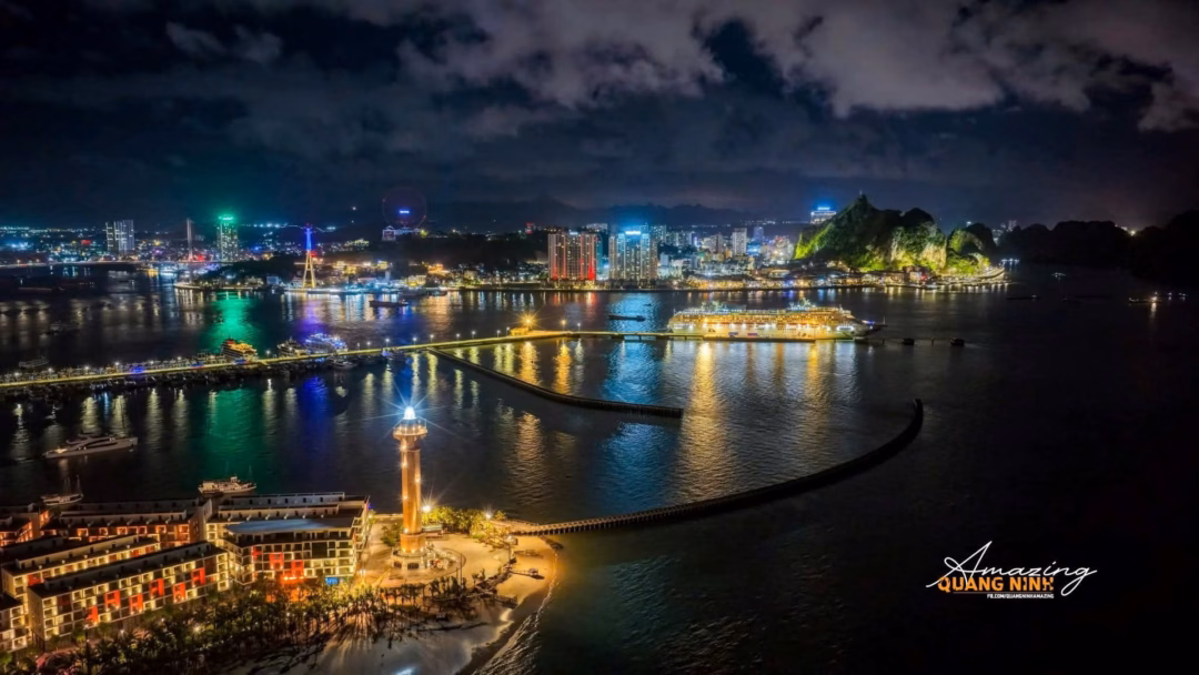 Quảng Ninh kêu gọi du khách ủng hộ du lịch Hạ Long sau tai nạn lật tàu Quảng Ninh hy vọng sẽ tiếp tục nhận được sự đồng hành, tin tưởng từ du khách và đối tác trong và ngoài nước để cùng lan tỏa vẻ đẹp của Hạ Long.