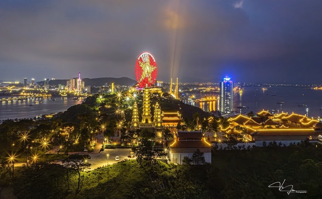 Quảng Ninh: Phường Bãi Cháy – Điểm đến sôi động về đêm với pháo hoa và chợ đêm Chợ đêm Vui-Fest Ha Long.