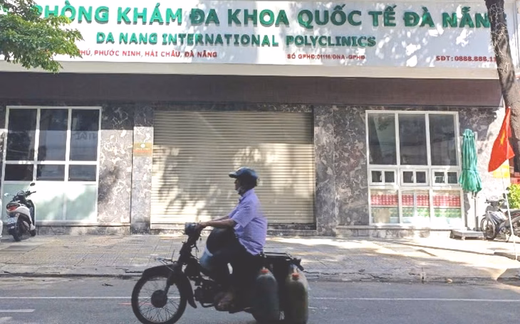 Sau loạt phản ánh 'vẽ bệnh', Đà Nẵng siết quản lý phòng khám tư - Ảnh 2.