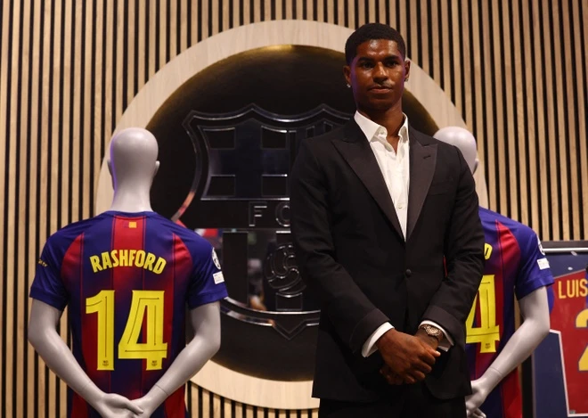 Rashford sẽ khoác áo số 14 ở Barcelona.
