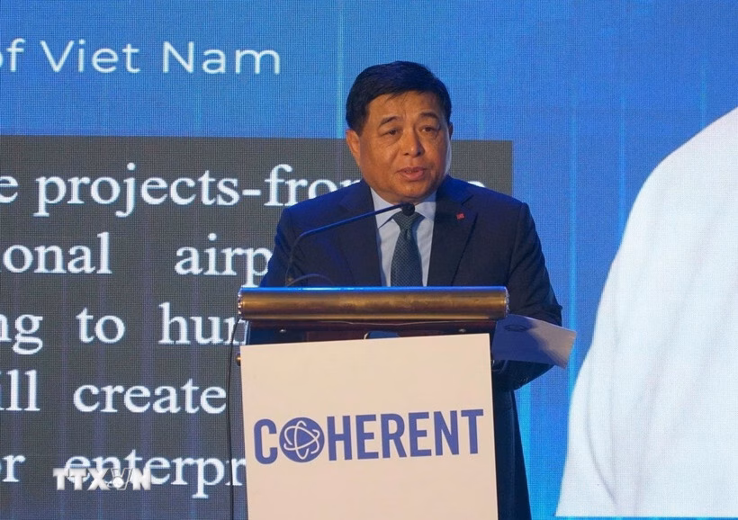 Tập đoàn Coherent đầu tư gần 1 tỷ USD vào dự án công nghệ cao tại Việt Nam