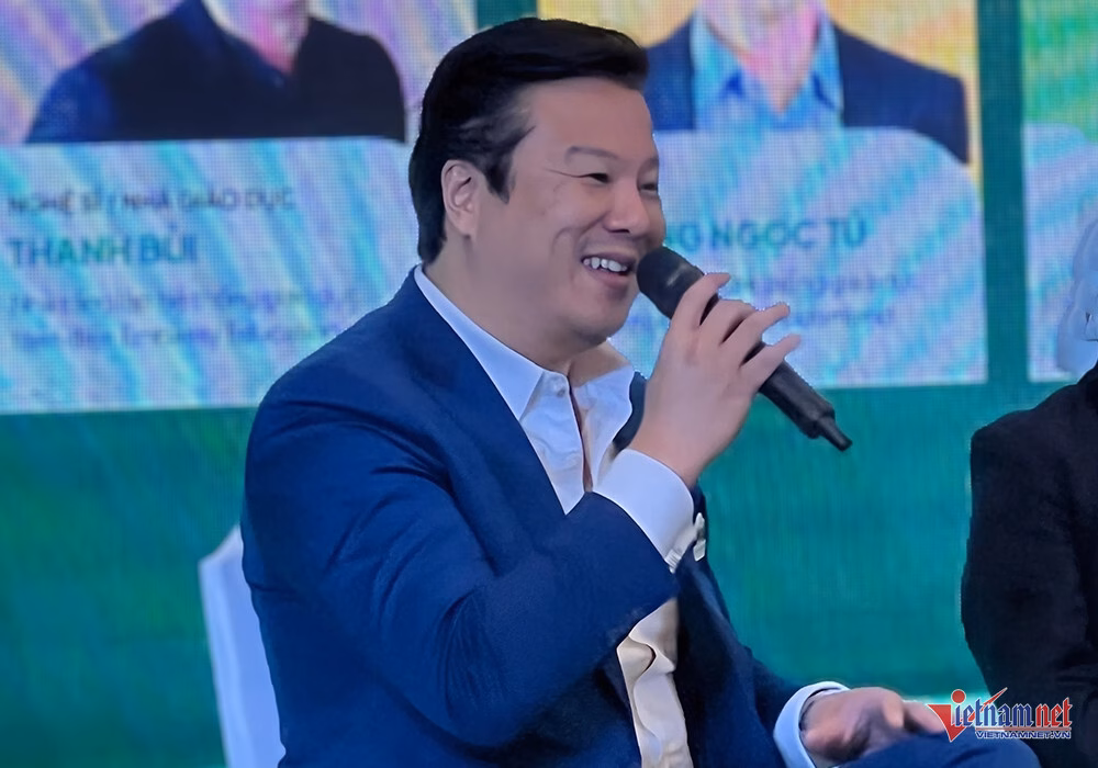 Thanh Bùi: Nuôi con toàn diện với âm nhạc và thể thao để giải quyết vấn đề cuộc sống Bà Trịnh Hoàng Diệu và Trịnh Vĩnh Trinh - 2 em gái cố nhạc sĩ Trịnh Công Sơn. Nhiều năm qua, gia đình duy trì hoạt động quỹ nghệ thuật và văn học Trịnh Công Sơn nhằm tạo điều kiện cho các tài năng âm nhạc và nghệ thuật có hoàn cảnh khó khăn có cơ hội phát triển.