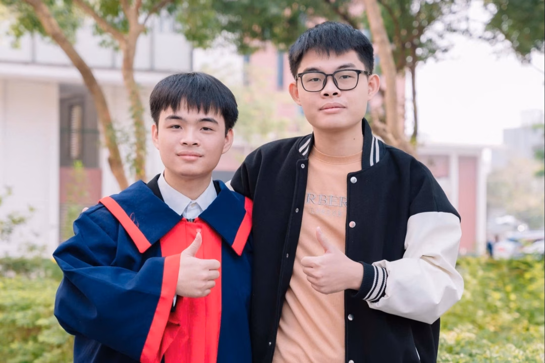 thủ khoa chọn đại học ảnh 4