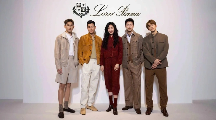 Thương hiệu Loro Piana bị tố bóc lột lao động trong chuỗi cung ứng Trước đó, các thương hiệu đình đám khác như Valentino, Dior (thương hiệu lớn thứ hai thuộc LVMH), Armani và hãng túi xách Alviero Martini của Ý cũng bị tòa án giám sát vì những cáo buộc tương tự liên quan đến bóc lột lao động - Ảnh: Prestige Online