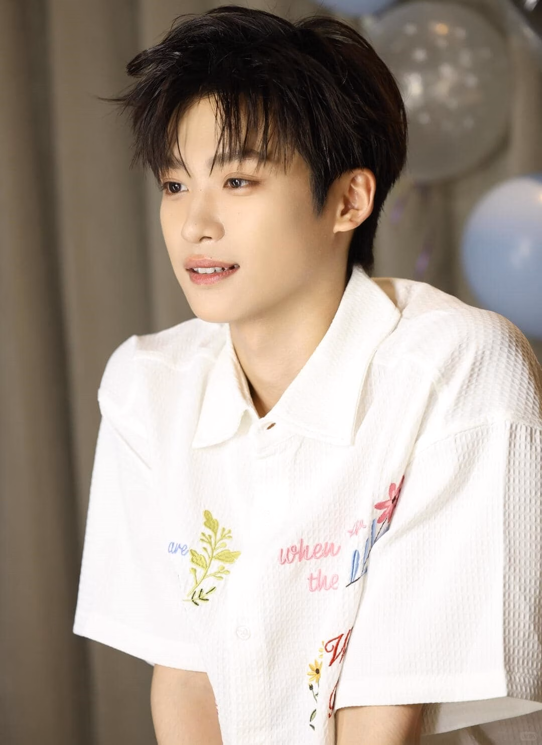 Tống Tử Du dính scandal ngoại tình, bị triệu người chê trách