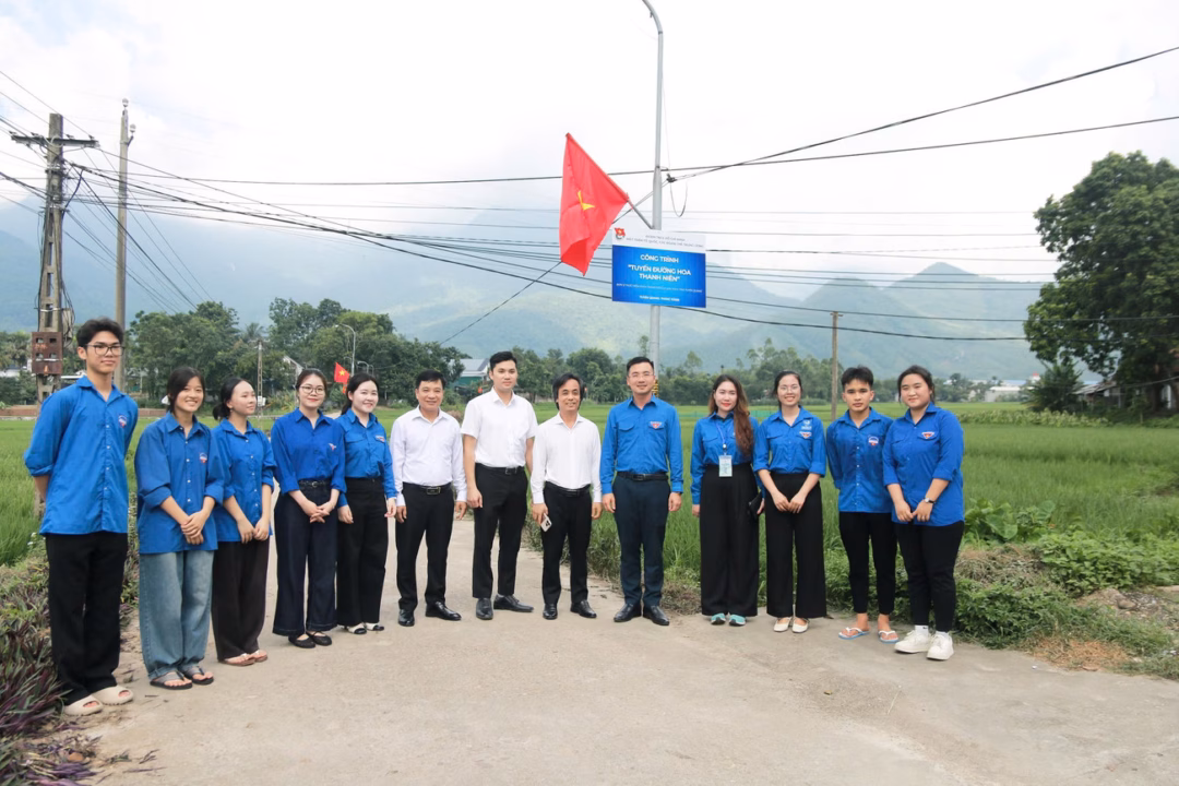 Trung ương tổ chức hành trình về nguồn và tri ân anh hùng liệt sĩ tại Tuyên Quang