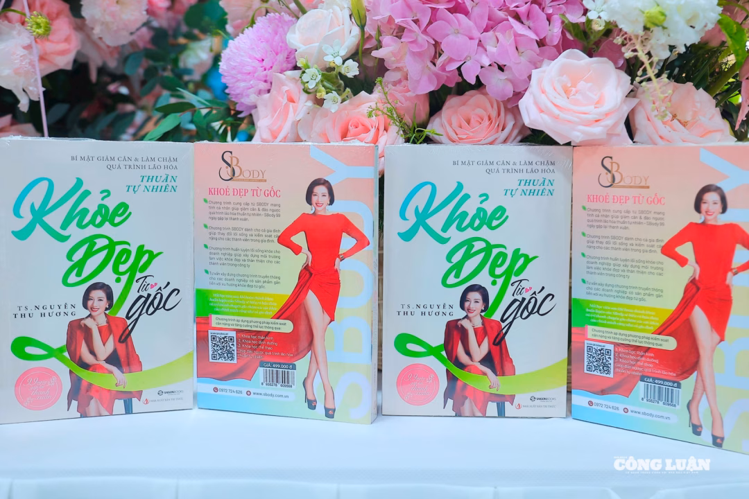 TS Nguyễn Thu Hương ra mắt sách “Khỏe đẹp từ gốc” Cuốn sách đầu tay mang tên "Khỏe đẹp từ gốc – Bí mật làm chậm quá trình lão hóa thuần tự nhiên, 99 ngày gặp lại thanh xuân".