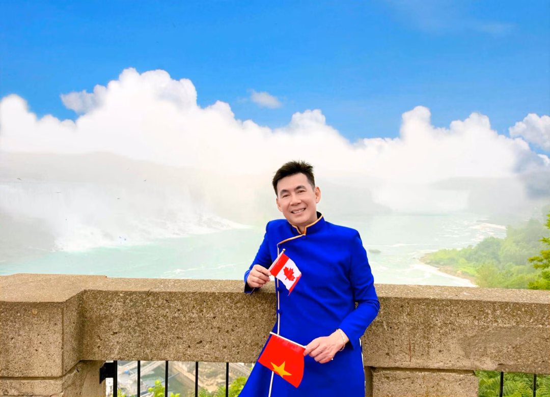Việt Trinh tái xuất với blog du lịch, gặp Đoan Trường tại Canada