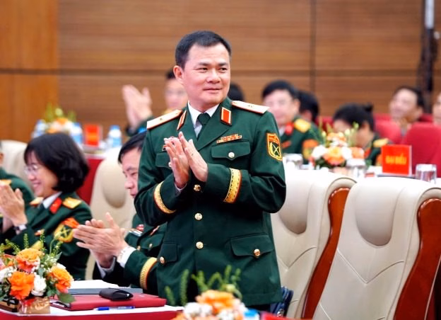 Thiếu tướng Tào Đức Thắng, Chủ tịch kiêm Tổng Giám đốc Tập đoàn dự và phát biểu chỉ đạo tại Đại hội